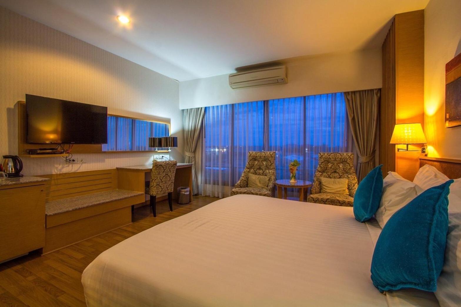 มาเมซองโฮเทล Hotel บุรีรัมย์ ภายนอก รูปภาพ