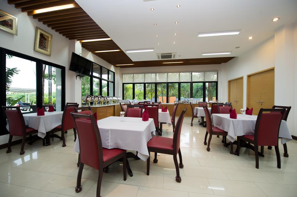 มาเมซองโฮเทล Hotel บุรีรัมย์ ภายนอก รูปภาพ
